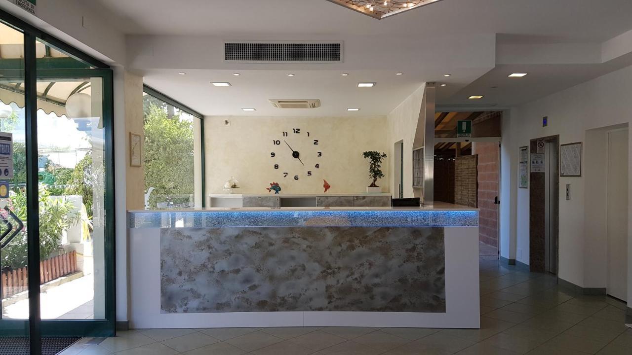 Abahotel Milano Marittima Exterior foto